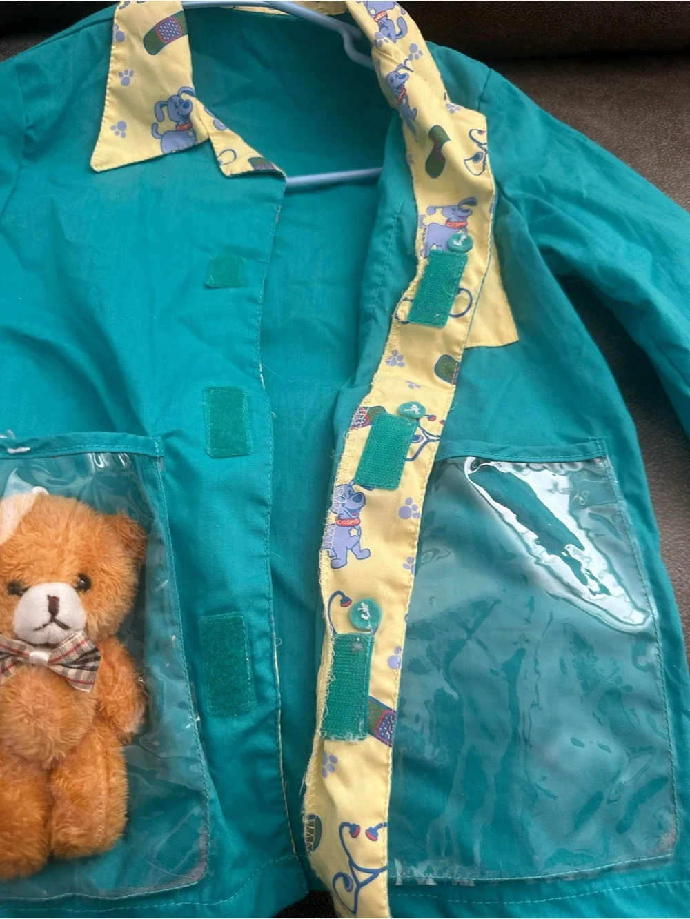 2003 Vintage Toys R Us Imaginarium Veterinarian Doctor Dress Up Bundle.